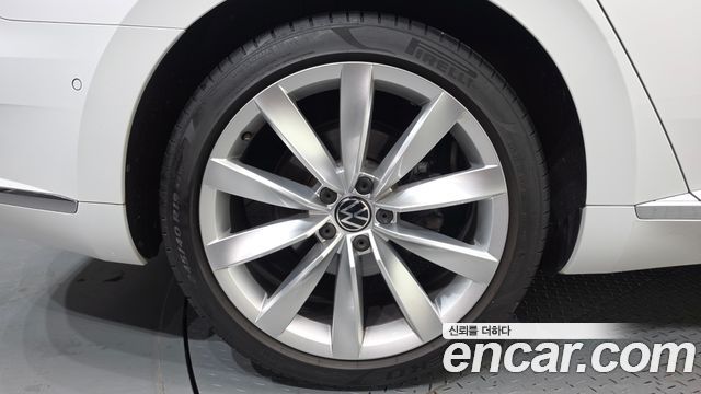 Volkswagen Arteon из Кореи Encar