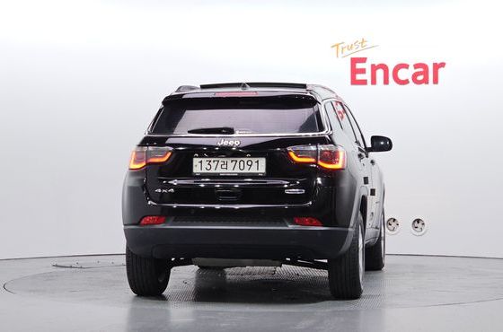 Jeep Compass 2.4 Longitude AWD — пробег 48 769 км — фото 4 из 5