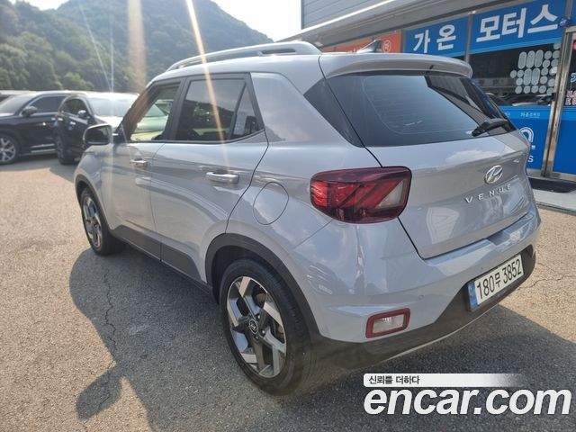Hyundai Venue 1.6 Modern Plus — пробег 41 000 км — фото 5 из 5