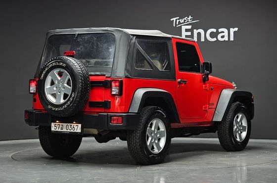 Jeep Wrangler 3.6 Sport 2Door — пробег 72 269 км — фото 2 из 5