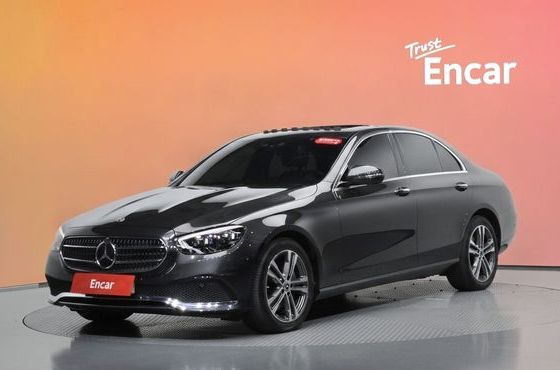 Mercedes-Benz E-Class E350 4MATIC Avantgarde — пробег 56 731 км — фото 1 из 5