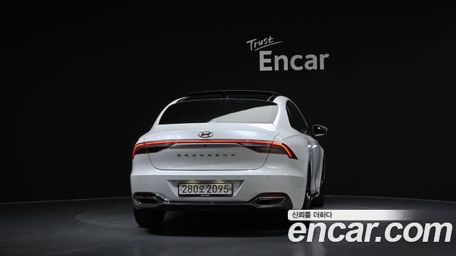 Hyundai Grandeur из Кореи Encar
