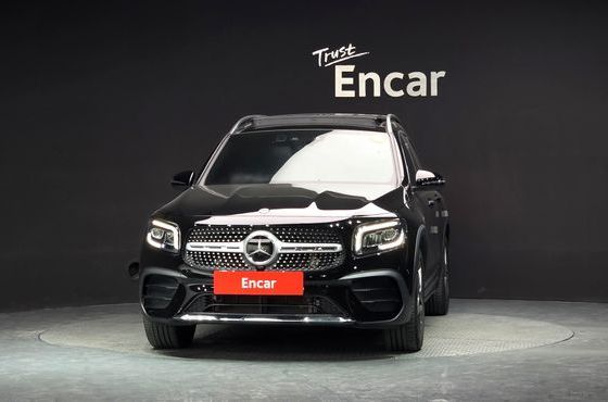 Mercedes-Benz GLB-Class GLB250 4MATIC — пробег 48 272 км — фото 3 из 5