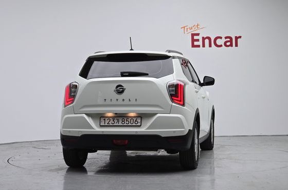 Ssangyong TIBOLI Gasoline 1.5 2WD V3 — пробег 46 341 км — фото 4 из 5