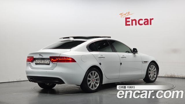 Jaguar XE из Кореи Encar