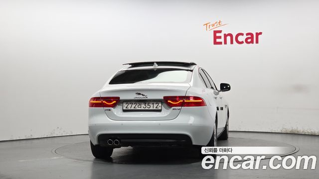 Jaguar XE из Кореи Encar