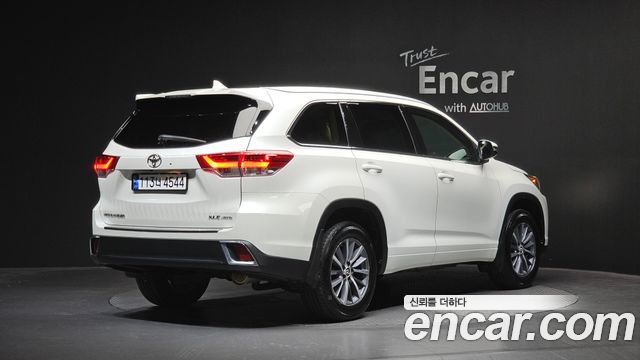 Toyota Highlander Standard — пробег 168 402 км — фото 2 из 5