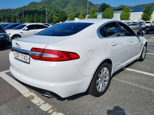 Jaguar XF 2.0 Luxury X250 — пробег 91 445 км — фото 3 из 5
