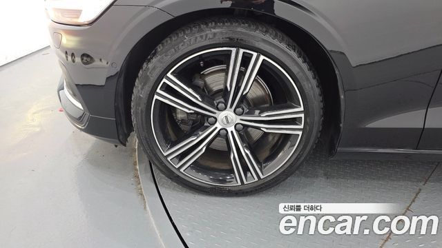 Volvo S60 из Кореи Encar