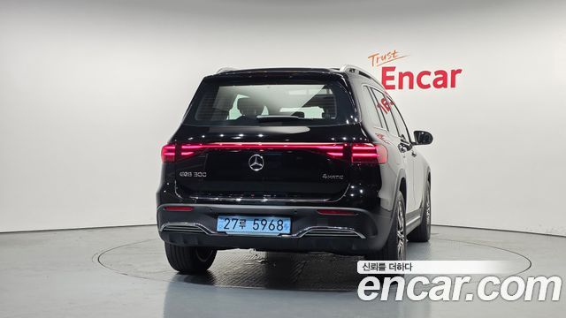 Mercedes-Benz EQB из Кореи Encar