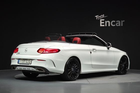 Mercedes-Benz C-Class C200 Cabriolet — пробег 98 251 км — фото 2 из 5
