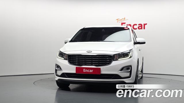 Kia Carnival из Кореи Encar