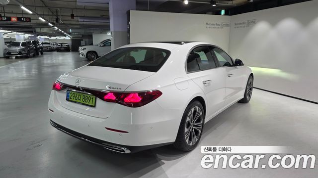 Mercedes-Benz E-Class из Кореи Encar