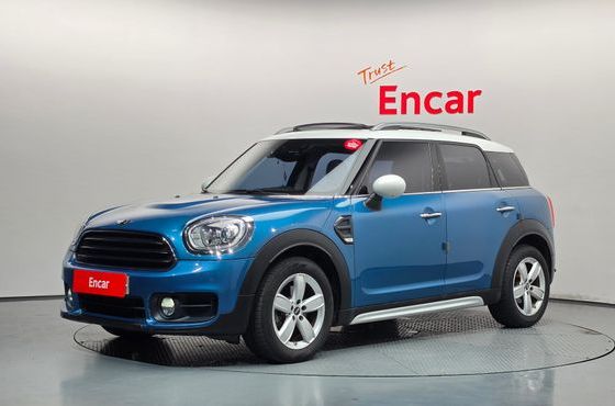 Mini Countryman Standard 2nd — пробег 108 522 км — фото 1 из 5