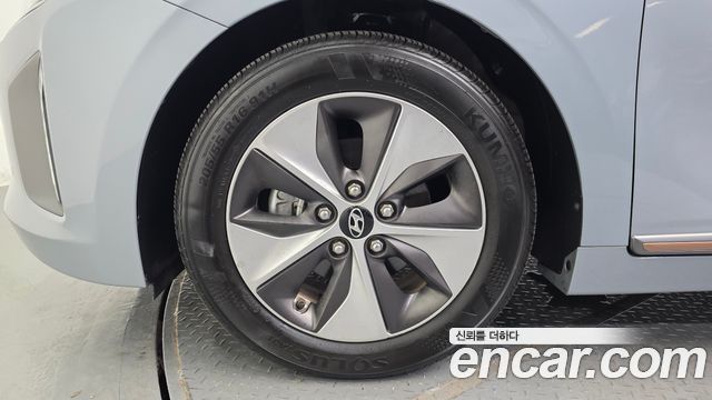 Hyundai Ioniq из Кореи Encar