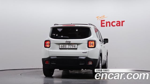 Jeep Renegade 2.4 Longitude High — пробег 74 479 км — фото 4 из 5