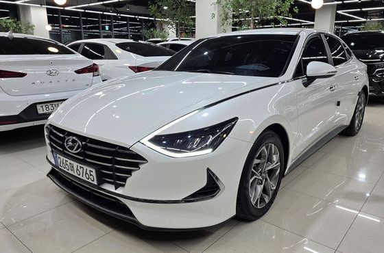 Hyundai Sonata 2.0 Premium — пробег 42 172 км — фото 2 из 5