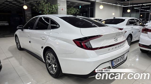 Hyundai Sonata 2.0 Premium — пробег 42 172 км — фото 4 из 5