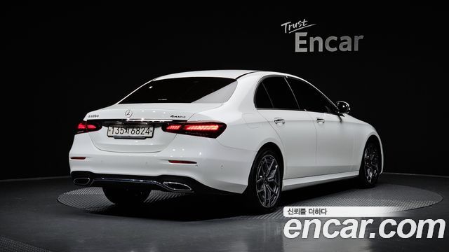 Mercedes-Benz E-Class из Кореи Encar