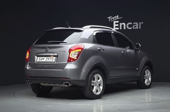 Ssangyong KORANDO 2.0 CVS 4WD High-Deluxe — пробег 30 416 км — фото 2 из 5