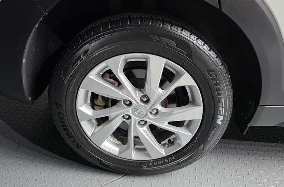 Hyundai Tucson Diesel 2.0 2WD Smart — пробег 45 520 км — фото 5 из 5