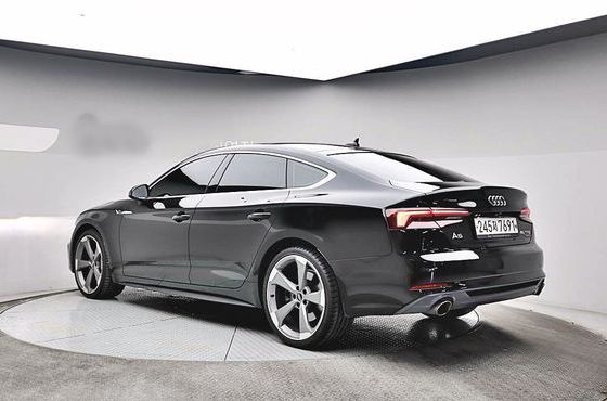 Audi A5 45 TFSI Quattro Premium Sportback — пробег 64 004 км — фото 2 из 5