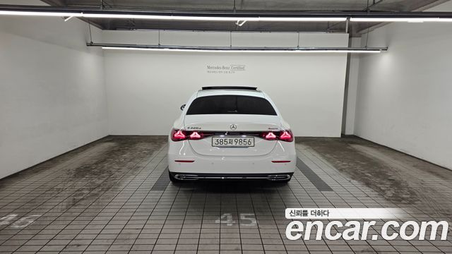 Mercedes-Benz E-Class E220d 4MATIC Exclusive — пробег 43 610 км — фото 4 из 5