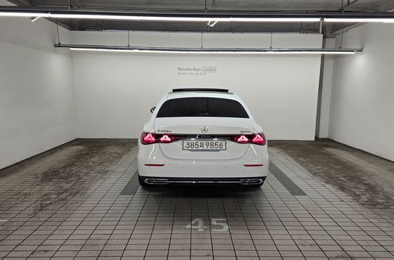 Mercedes-Benz E-Class E220d 4MATIC Exclusive — пробег 43 610 км — фото 4 из 5
