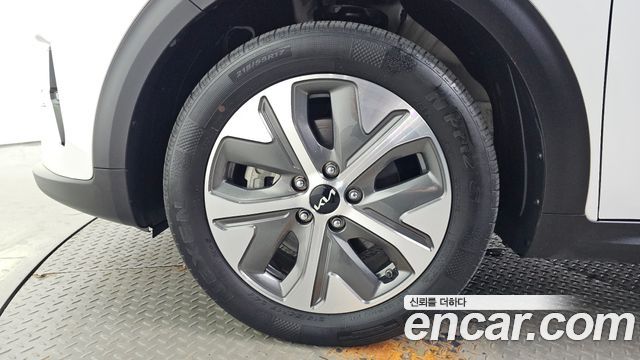 Kia Niro из Кореи Encar
