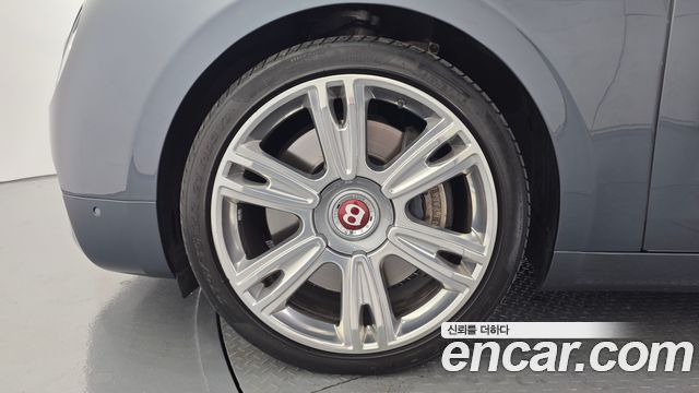 Bentley Flying Spur из Кореи Encar