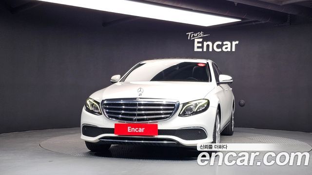 Mercedes-Benz E-Class из Кореи Encar