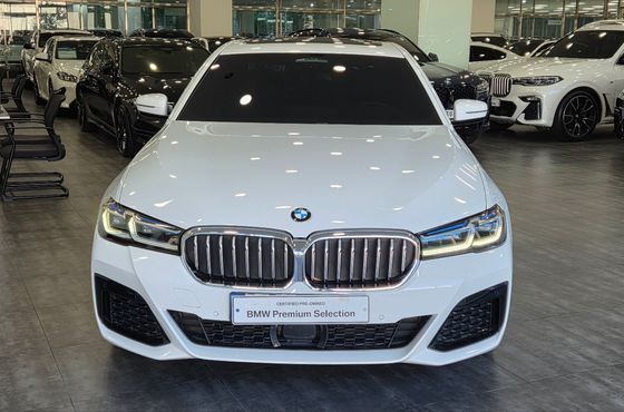 BMW 5-Series 530i M Sport Package — пробег 61 646 км — фото 3 из 5