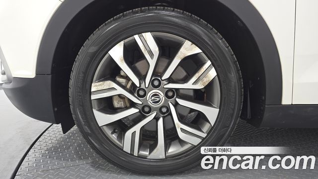 Ssangyong TIBOLI из Кореи Encar