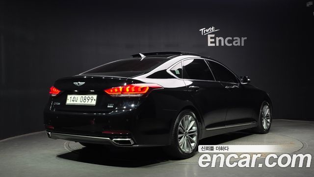 Hyundai Genesis из Кореи Encar