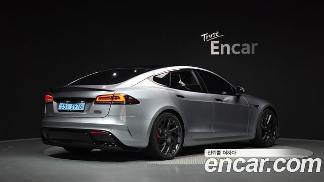 Tesla Model S из Кореи Encar