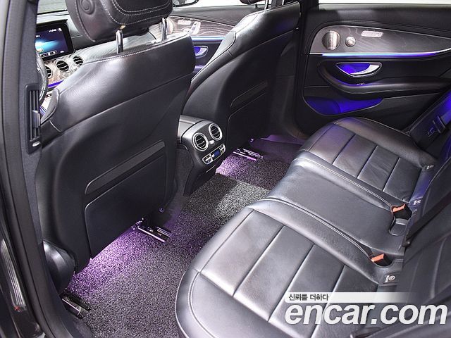 Mercedes-Benz E-Class из Кореи Encar