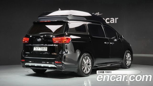 Kia Carnival из Кореи Encar