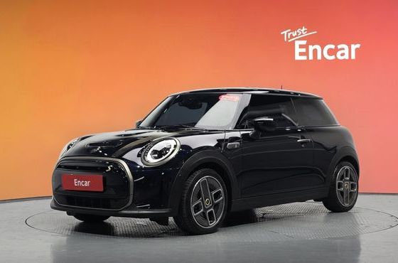 Mini Cooper Resolute Edition 3rd — пробег 43 849 км — фото 1 из 5