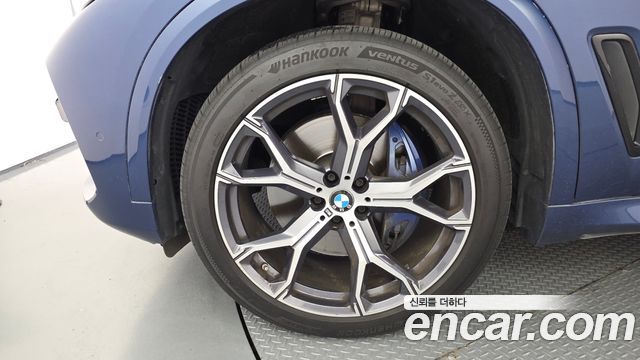 BMW X5 xDrive 40i M Sport — пробег 92 020 км — фото 5 из 5