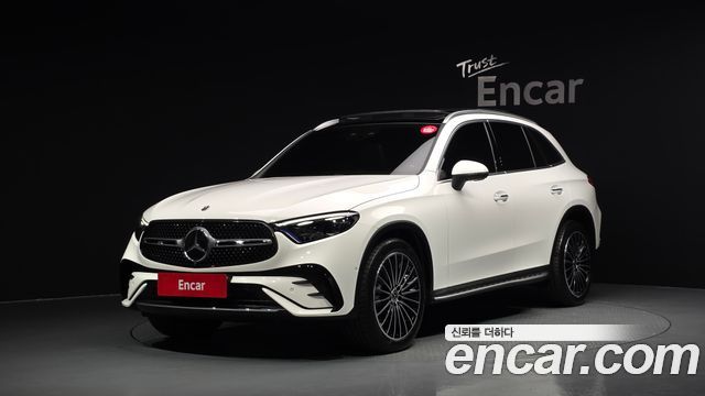 Mercedes-Benz GLC-Class GLC300 4MATIC AMG Line — пробег 5 944 км — фото 1 из 5