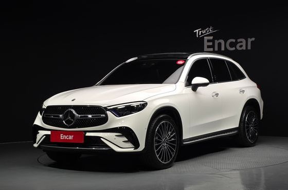 Mercedes-Benz GLC-Class GLC300 4MATIC AMG Line — пробег 5 944 км — фото 1 из 5