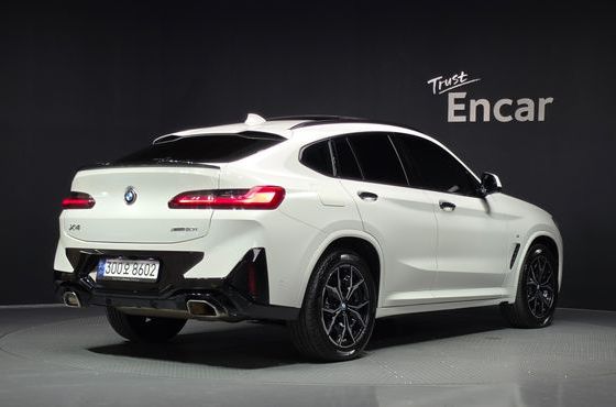 BMW X4 xDrive20i M Sport — пробег 50 479 км — фото 2 из 5