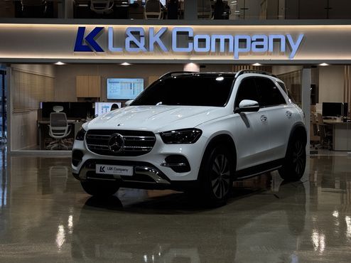 Mercedes-Benz GLE-Class GLE350 4MATIC — пробег 18 км — фото 2 из 5