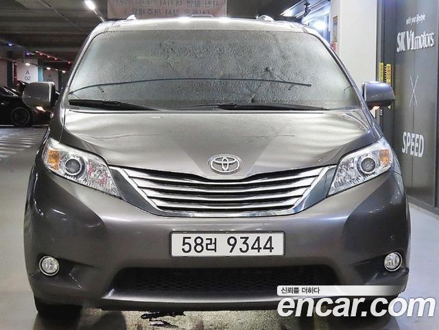 Toyota Sienna 3.5 — пробег 179 422 км — фото 2 из 5