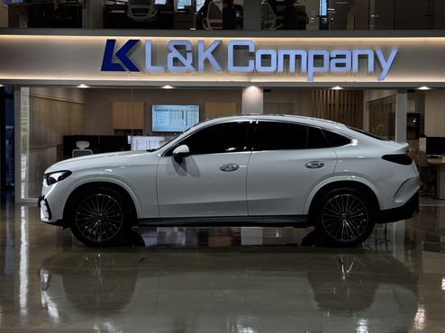 Mercedes-Benz GLC-Class GLC300 4MATIC Coupe — пробег 11 км — фото 3 из 5