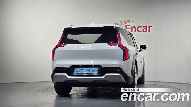 Kia EV9 из Кореи Encar