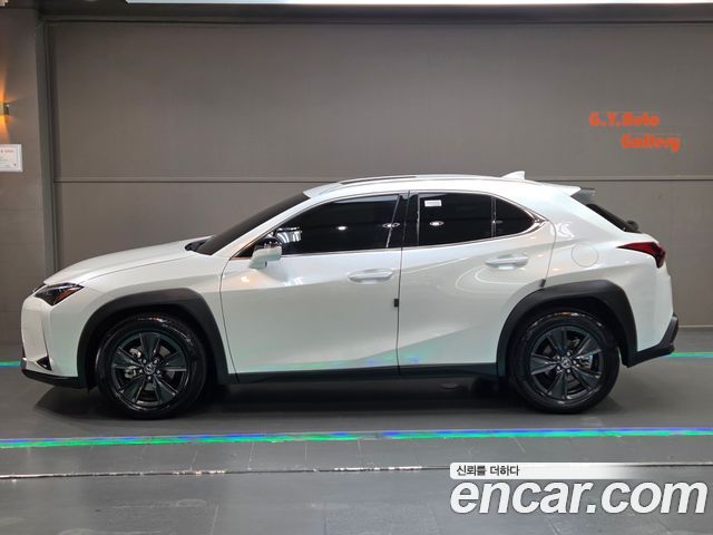 Lexus UX 2.0 2WD — пробег 22 172 км — фото 3 из 5