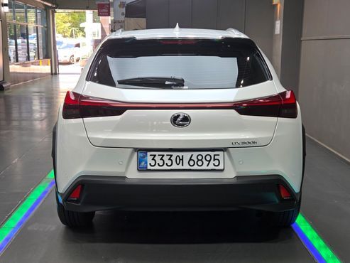Lexus UX 2.0 2WD — пробег 22 172 км — фото 5 из 5