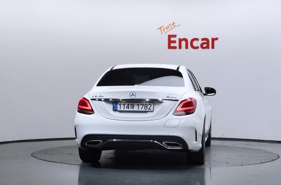 Mercedes-Benz C-Class C300e 4MATIC AMG Line — пробег 36 977 км — фото 4 из 5
