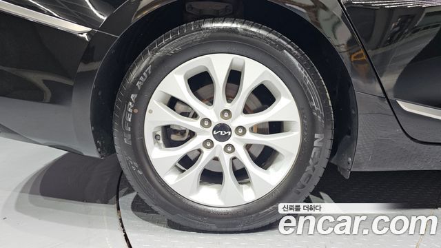 Kia K8 из Кореи Encar